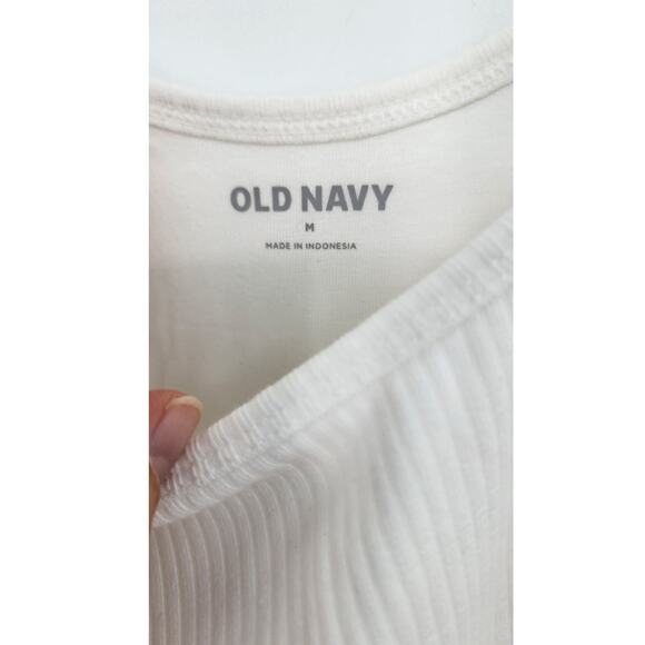 New NWT Old Navy Tie-Shoulder V-Neck‎ Rib-Knit Bodysuit White Medium - Picture 11 of 14